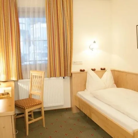 Otel Garni Forelle Tux