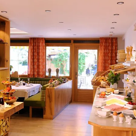 Garni Forelle Otel Tux