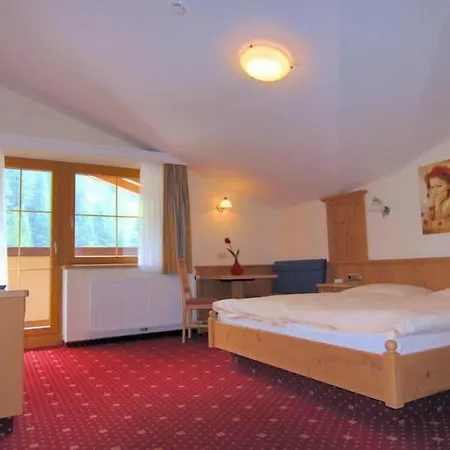 Garni Forelle ホテル 4*