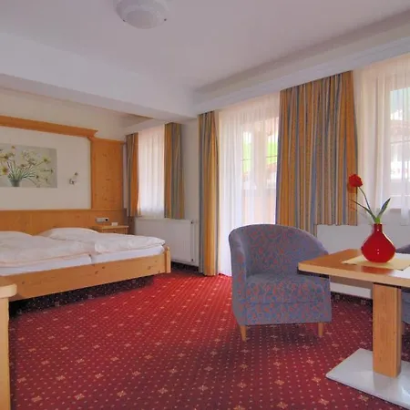 Garni Forelle Otel Tux