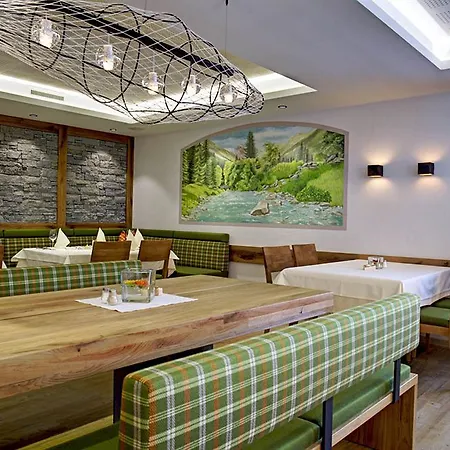 Garni Forelle Hotel Tux