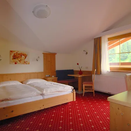 Otel Garni Forelle Tux