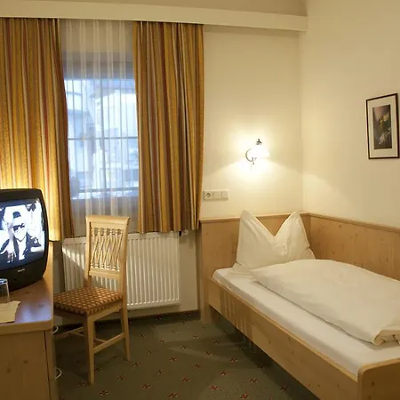 Garni Forelle 4* Tux