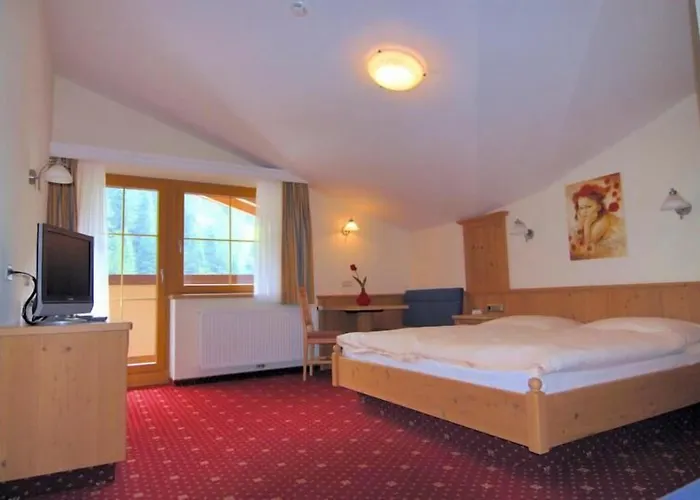 Garni Forelle Hotell 4*