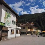Garni Forelle 4* Tux