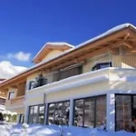 Garni Forelle Otel Tux