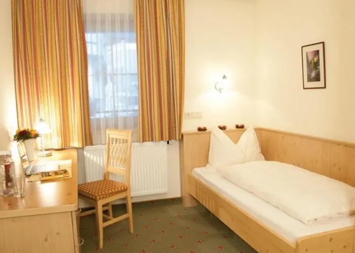 Hotel Garni Forelle Tux